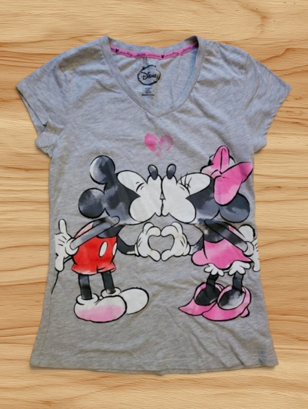 NEW! Disney Mickey and Minnie Mouse Short Sleeve T-Shirt